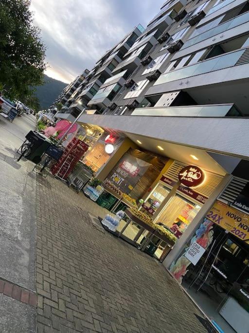 Apartamento Padrao Em Condominio Completo No Recreio Apartemen